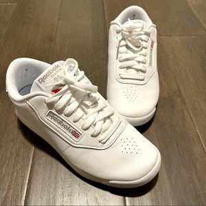 🌟 Reebok Sneakers 🌟